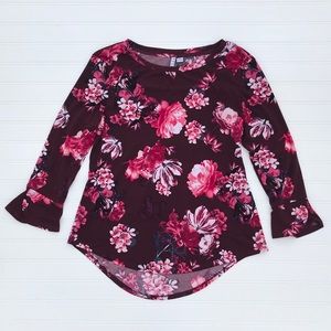 Floral blouse with quarter sleeves🌺